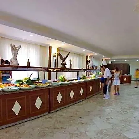 Arabella World Hotell 4*